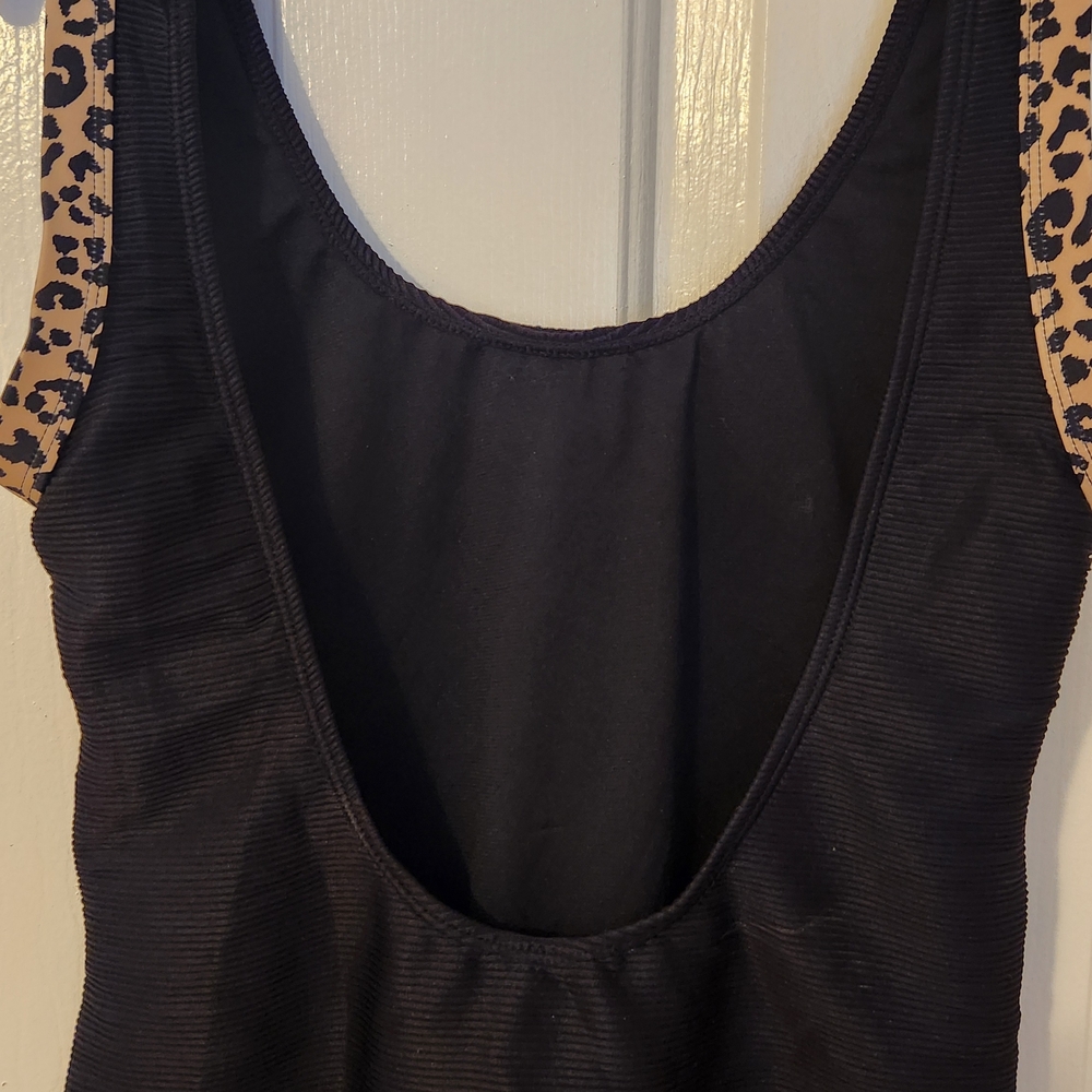 Womens Pink Lily Black One-Piece with Leopard-Print Trim - Picture 3 of 6